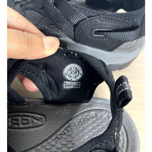 Men's Keen Clearwater Black 8.5 - Picture 3 of 7